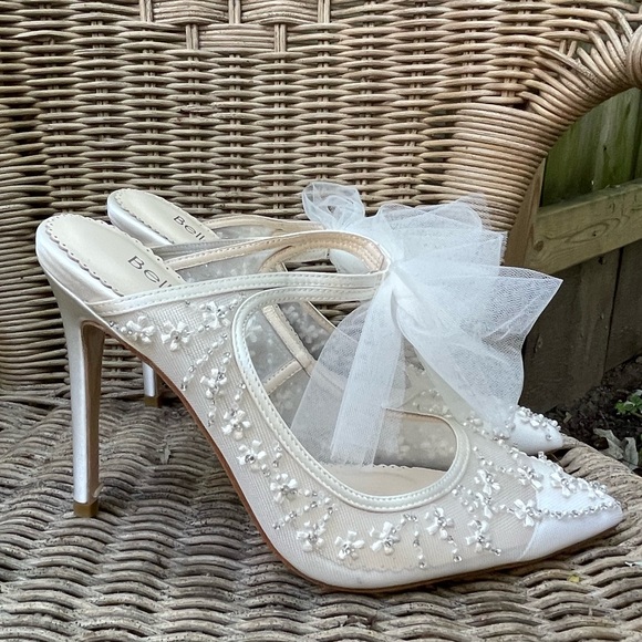 Bella Belle Perfect Bridal Pump! - Picture 1 of 4